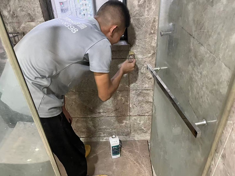 怡新路恒大御府卫生间防水.jpg