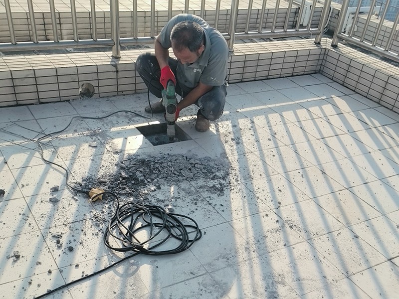 九州海誉居A2栋3401房天面局部打拆 拷贝.jpg